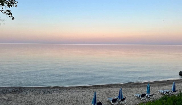 Suite #9 Resort in Lexington with Beach Access