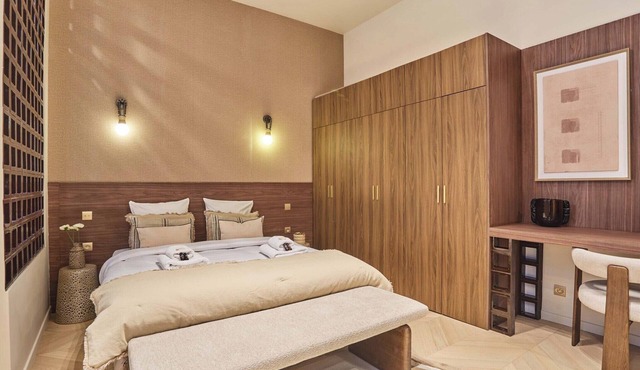 Suite AC Saint Germain des Pres-Rue de Rennes