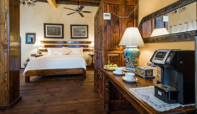 Suite Arlena, luxury ✔comfort✔close to the malecon✔Breakfast included✔