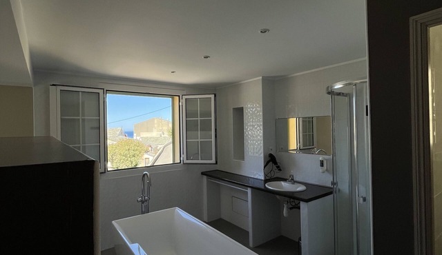 Suite Avec Terrasse au Centre D'un Port de Pêche