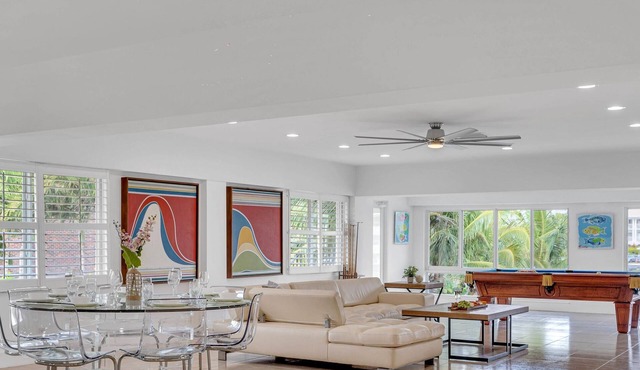 Suite by Beach | Waterfront | Lago Key One