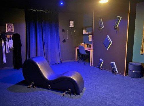 Suite Casanova avec SPA & Escape Love Game - Doux Bleu Jeux