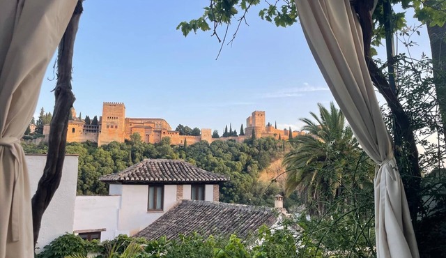 SUITE COMARES