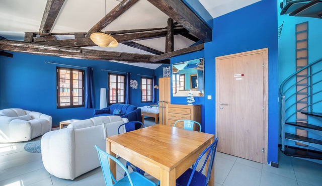 Suite Coronell Family Room