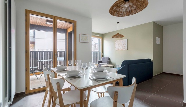 Suite Croix-Rousse : T3 avec patio !