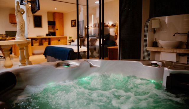 Suite de Diane Jacuzzi - Première conciergerie