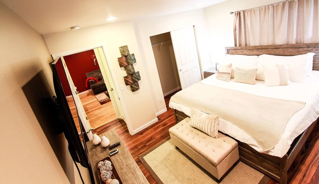 𝕾𝖚𝖎𝖙𝖊🎤🎧🎼♠Dome/Concerts/Comedy/Events/Shows