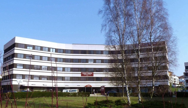 Suite fonctionnelle, à 250m du centre + proche de l'aéroport