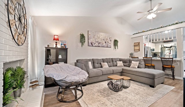Suite Francis - Minutes from Camp LeJeune and the Beach!