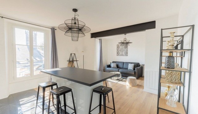 Suite GATSBY - 6 peopleAt just 2 minutes' walk from avenue de Champagne!