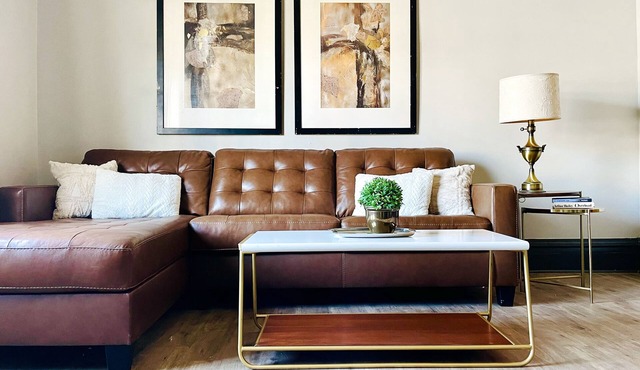 Suite Home Indiana #1