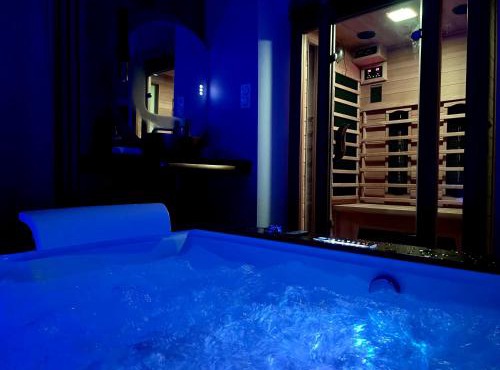 Suite KalypsÔ, romantisme, balnéo et sauna privé