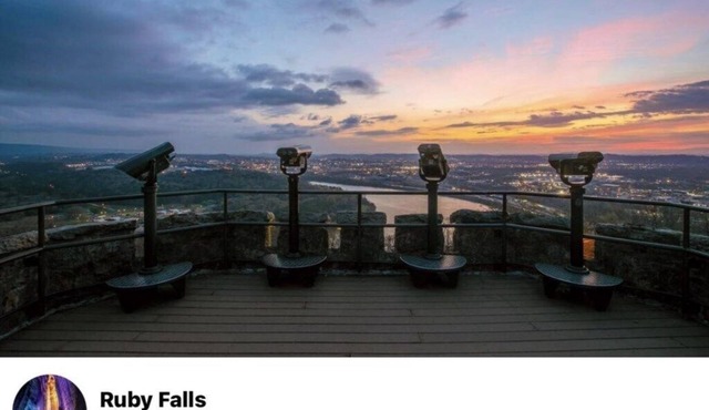 Suite Lookout at the Mentone Mountain View Inn
