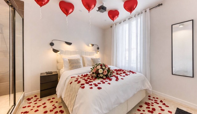 Suite Luxe New York, Spa & Cinema, 15 minutes from La Defense