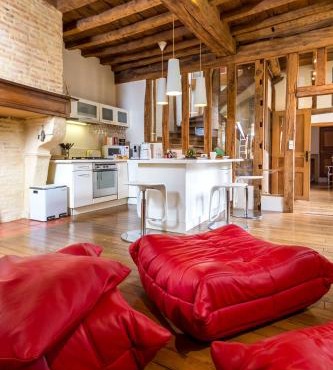 Suite Mana OHANA - Luxe et Authenticité à 2 pas de la Place Ducale avec Parking privé