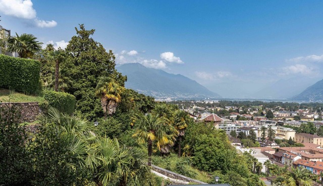 Suite Modern by Interhome