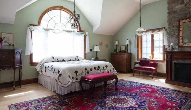 Suite on the Pond at French Country Manor B&B