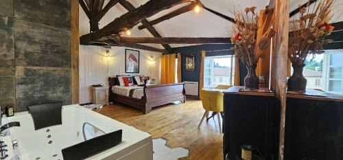 Suite Penthouse Romantique, Confolens, Charente