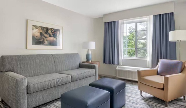 Suite Perfect for Families Visiting Notre Dame for Campus Events and Games
