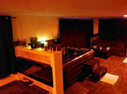 Suite Privée Deluxe O'Palawan Gold TOURCOING