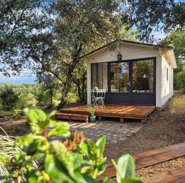 Suite privée indépendante en bois- Sud Ardèche