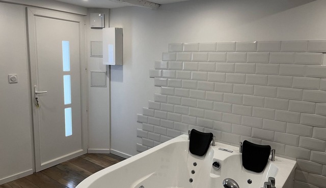 Suite Romantique Lovenid 83