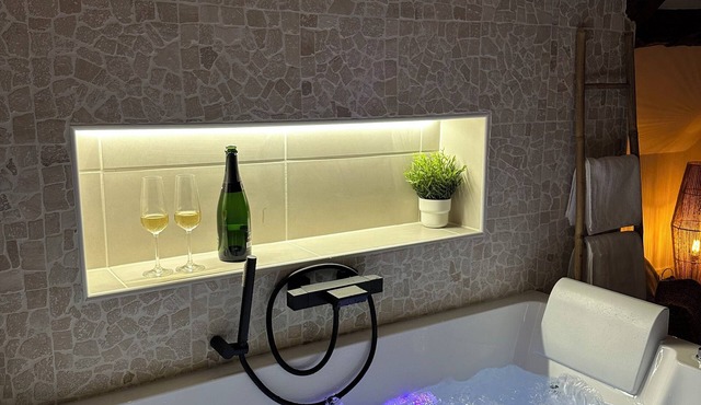 Suite Spa Cinta - 100% relaxing private suite with balneotherapy and sauna