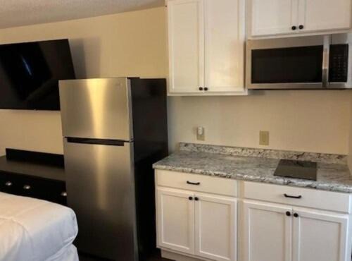 Suite Stay - Talladega