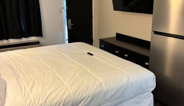 Suite Stay Talladega