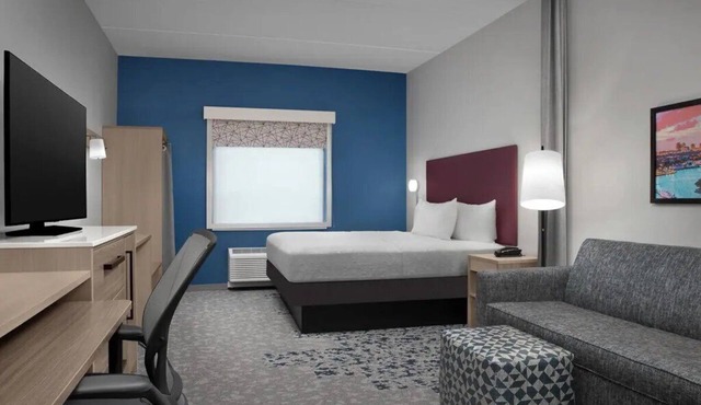 Suite-Style Stay with Kitchenette | Free Breakfast