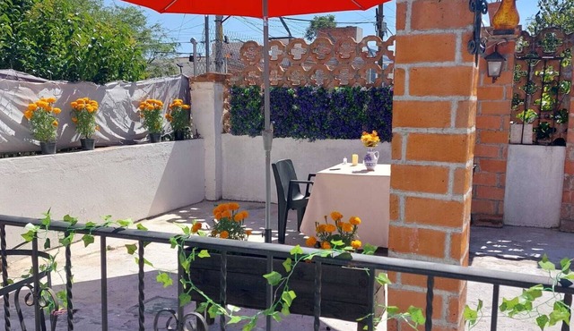 Suite with private roof top terrace in downtown Tequisquiapan