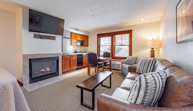 Suites at Silver Tree: A124 Studio Standard View