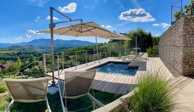 Suites & Balnéo chez l'habitant - Vue panoramique sur le Vercors