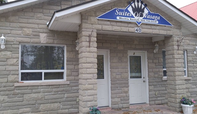 Suites of Wasaga Beach - Area 2-mins walk Beach 1