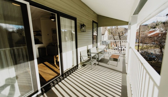 Suites on Main - Unit 3