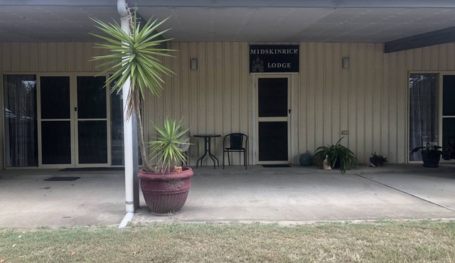 Suits Couples, Large families, Fishing groups or Special events, Weddings etc.