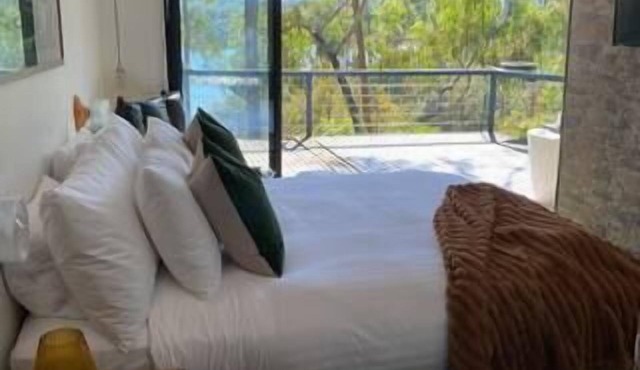 Sul Lago - Lakefront Family Friendly home