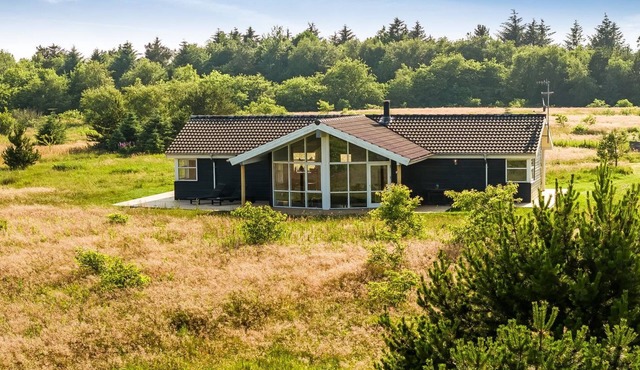 "Sulki" - 3.5km from the sea by Interhome