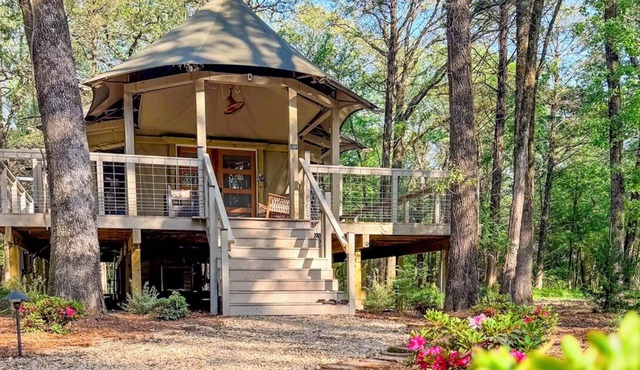 Sultry Safari Unique Romantic Glamping Cabin