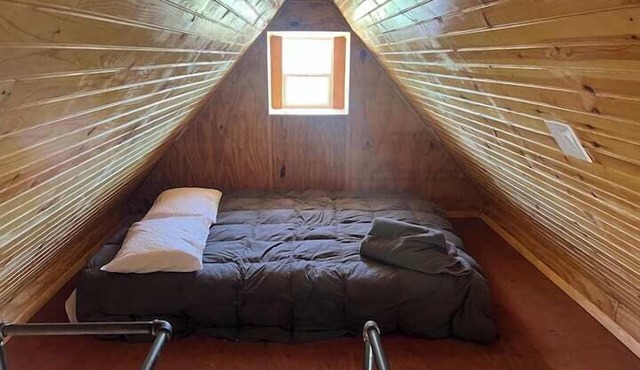 Sumac (A-Frame Cabin)