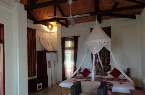 Sumba Nautil Resort