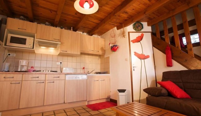 Summer and winter seasonal rental, Saturday to Saturday during school vacations