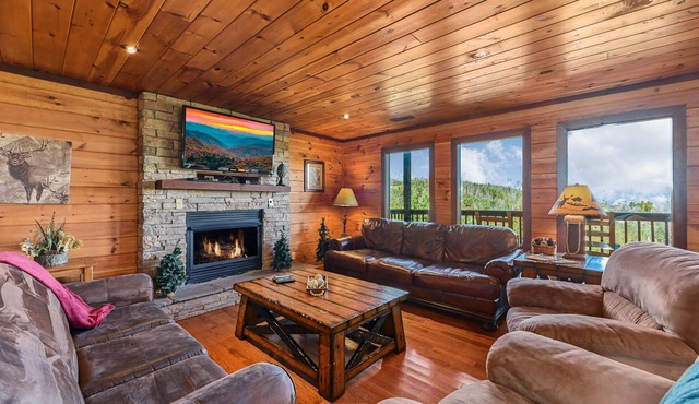 Summer Break! Hot Tub | Views | 4-Story MTN Cabin