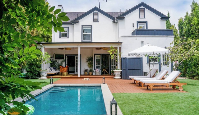 Summer Deal! Dream Home in Larchmont Village