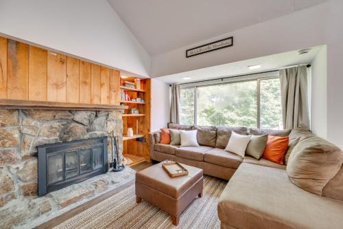 Summer Fun! Resort Condo 10 Mi to Kancamagus Hwy