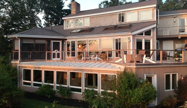 Summer Getaway: A Rare Maine Oceanfront Retreat