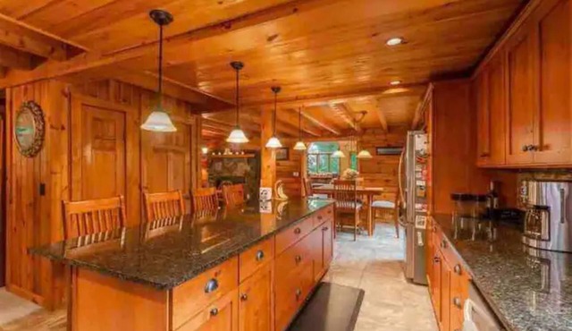 Summer getaway! Hudson Valley. Spacious & Private