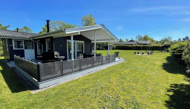 Summer house near Bønnerup Beach
