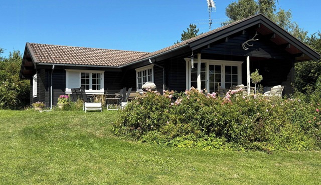Summer house overlooking Holløse near Tisvilde