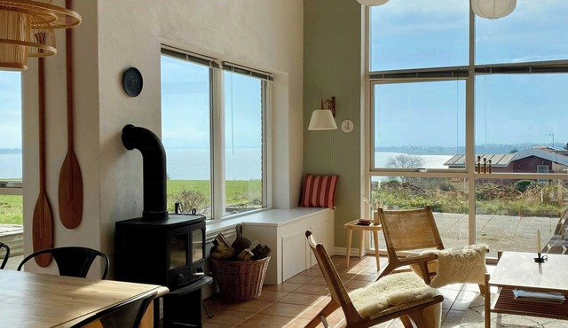 Summer house with panoramic view near Doverodde